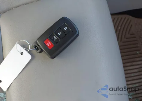 2017 Toyota Highlander Xle from USA, damaged, VIN 5TDJZRFH7HS478744